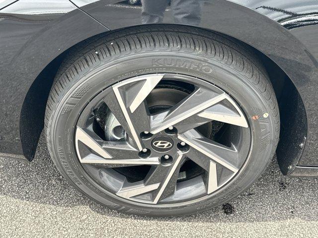 new 2025 Hyundai Elantra car, priced at $24,389