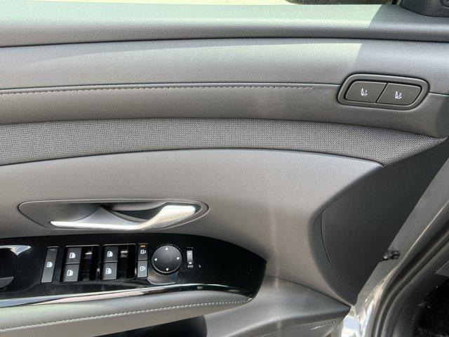 new 2025 Hyundai Tucson car, priced at $39,670