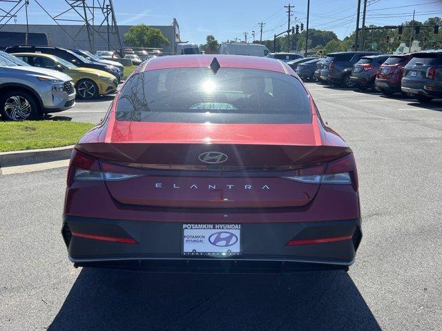 new 2024 Hyundai Elantra car, priced at $24,662