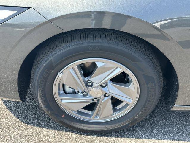 new 2025 Hyundai Elantra car, priced at $24,005