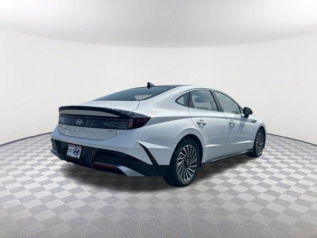 new 2025 Hyundai Sonata Hybrid car, priced at $39,239
