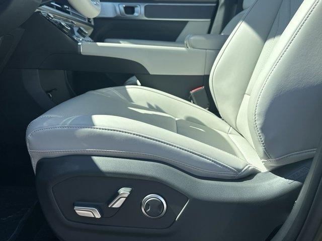 new 2025 Hyundai Santa Fe car, priced at $37,867