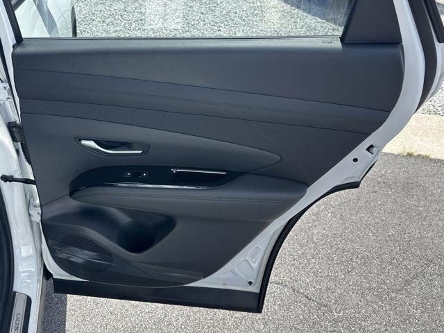 new 2025 Hyundai TUCSON Hybrid car, priced at $42,983
