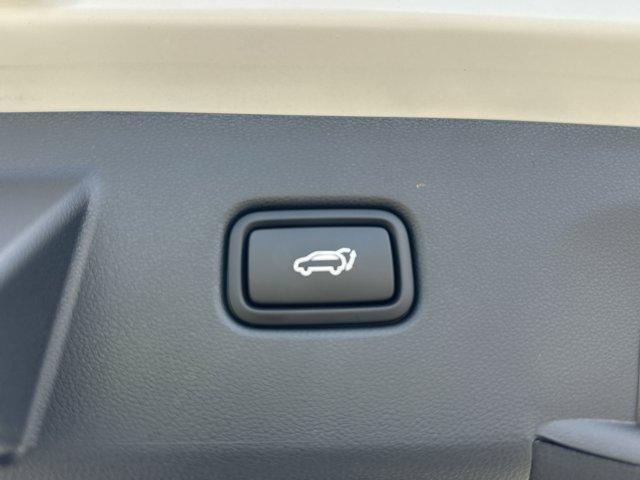 new 2025 Hyundai TUCSON Hybrid car, priced at $42,983
