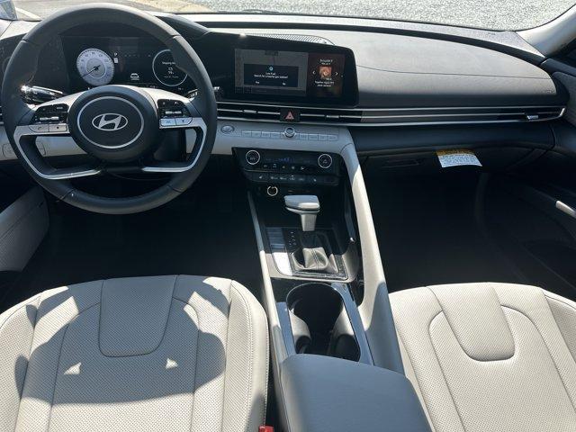 new 2025 Hyundai Elantra car, priced at $27,869