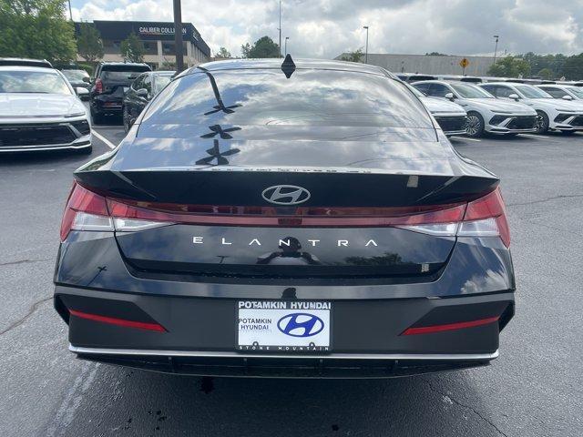 new 2025 Hyundai Elantra car, priced at $23,198