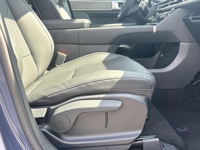 new 2025 Hyundai SANTA FE HEV car, priced at $39,382