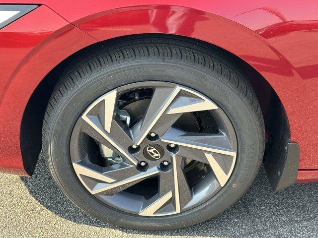new 2025 Hyundai Elantra car, priced at $24,955