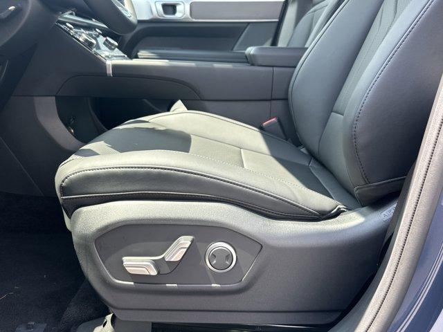 new 2025 Hyundai Santa Fe car, priced at $37,962