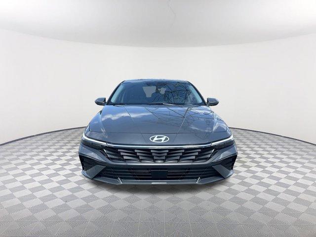 new 2025 Hyundai Elantra car, priced at $27,859