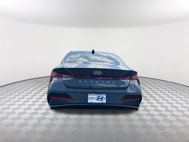 new 2025 Hyundai Elantra car, priced at $27,859