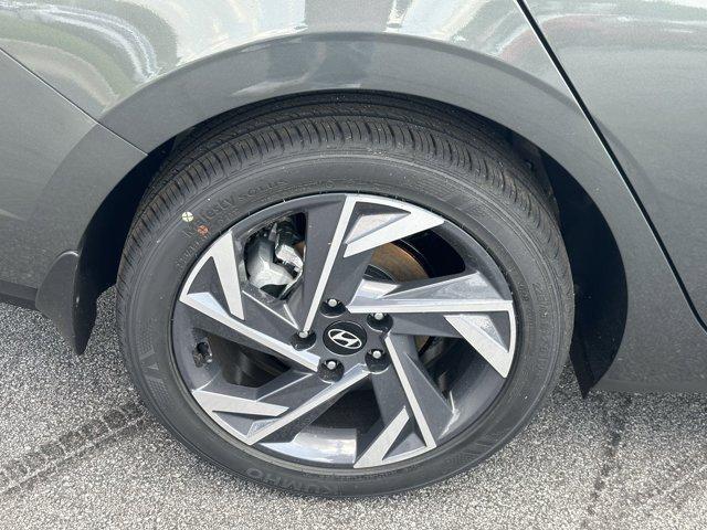 new 2025 Hyundai Elantra car, priced at $24,467