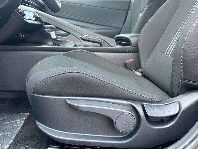 new 2025 Hyundai Elantra car, priced at $24,467