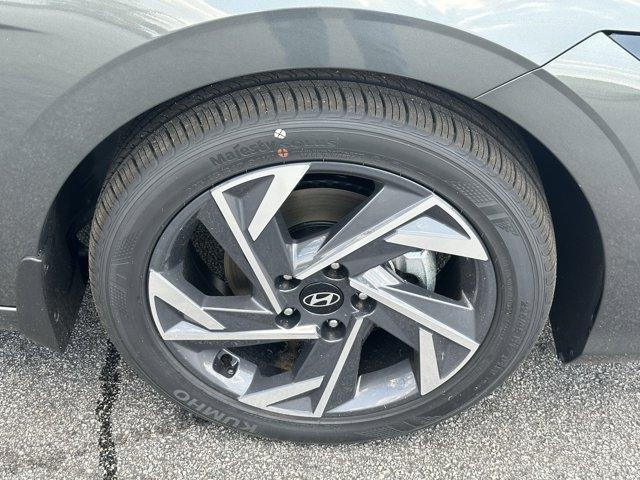 new 2025 Hyundai Elantra car, priced at $24,467