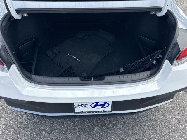 new 2025 Hyundai Elantra car, priced at $24,875