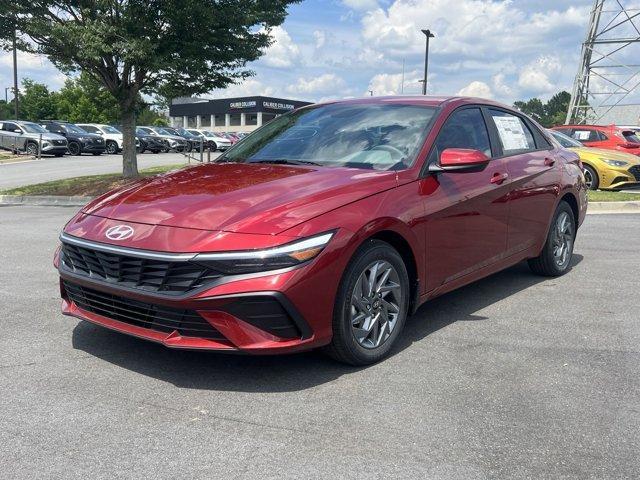 new 2024 Hyundai Elantra car, priced at $24,658