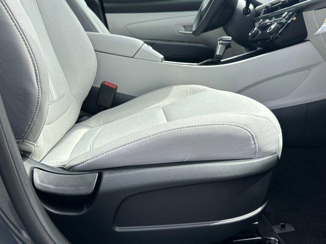 new 2025 Hyundai Tucson car, priced at $32,075