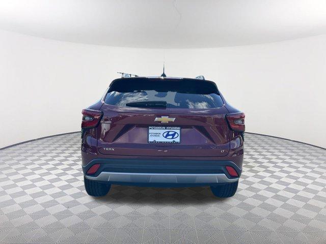 used 2025 Chevrolet Trax car, priced at $22,490
