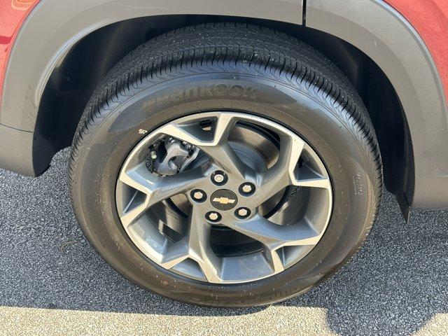 used 2025 Chevrolet Trax car, priced at $22,490