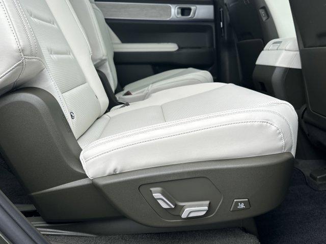 new 2025 Hyundai Santa Fe car, priced at $48,689