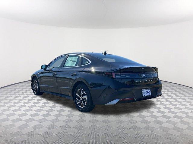 new 2026 Hyundai Sonata Hybrid car, priced at $30,182