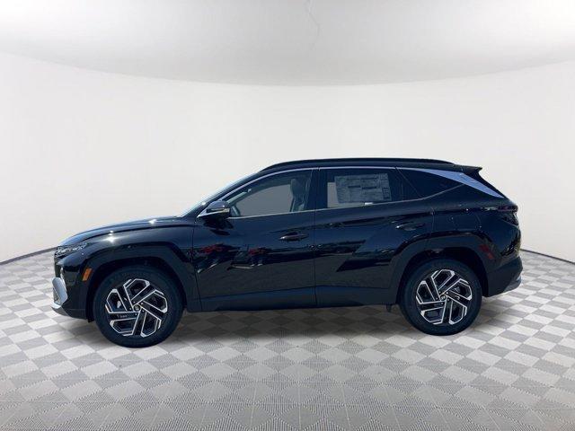 new 2025 Hyundai TUCSON Hybrid car