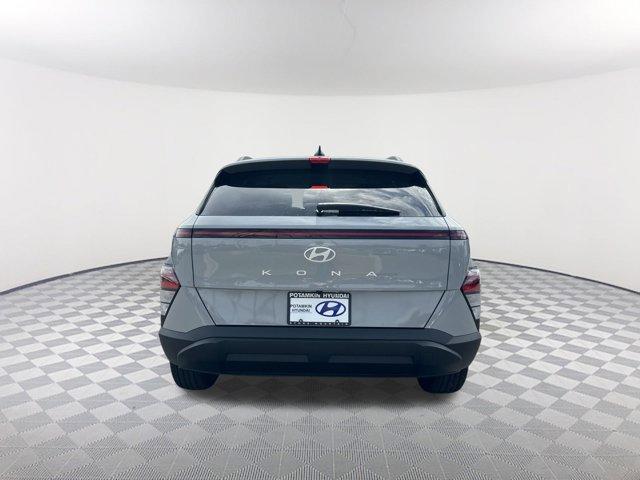new 2025 Hyundai Kona car, priced at $27,736