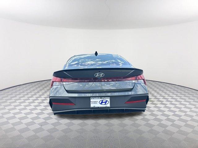 new 2025 Hyundai Elantra car, priced at $24,422