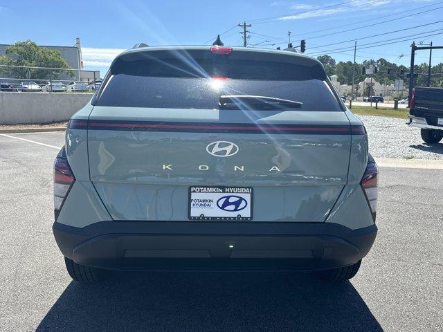 new 2025 Hyundai Kona car, priced at $27,277