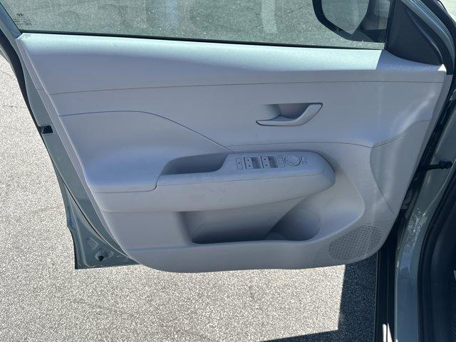 new 2025 Hyundai Kona car, priced at $27,277