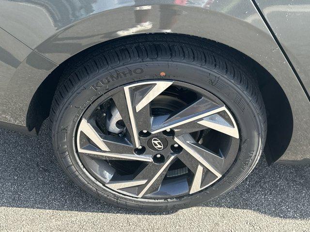 new 2025 Hyundai Elantra car, priced at $24,389