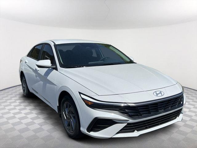 new 2024 Hyundai Elantra HEV car, priced at $26,863