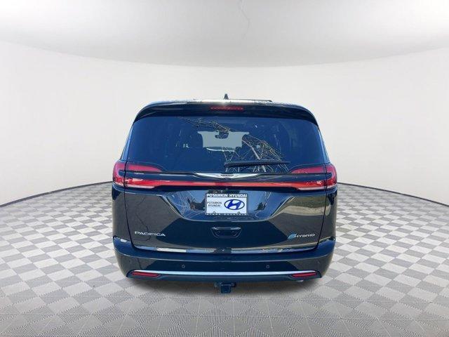 used 2022 Chrysler Pacifica Hybrid car, priced at $35,790