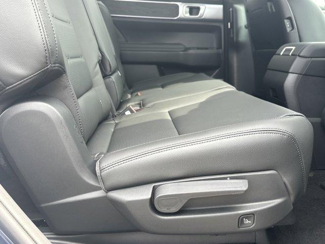 new 2025 Hyundai SANTA FE HEV car, priced at $46,085