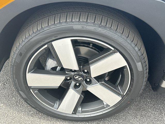 new 2025 Hyundai SANTA FE HEV car, priced at $46,085