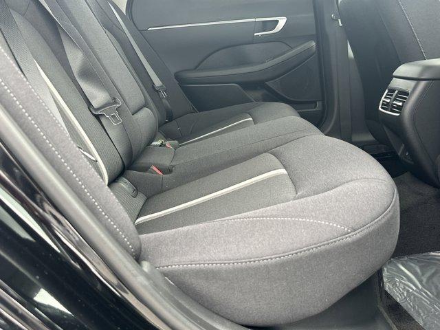 new 2025 Hyundai Sonata Hybrid car, priced at $32,593