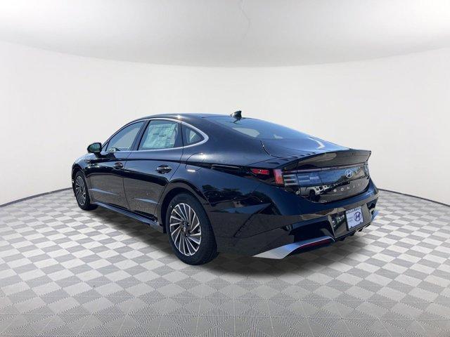 new 2025 Hyundai Sonata Hybrid car, priced at $37,011