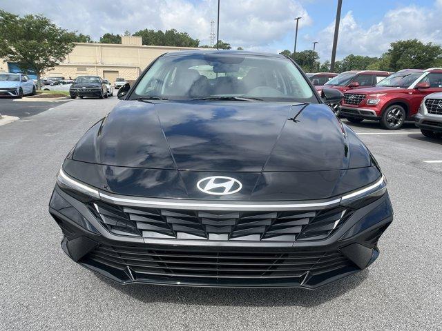 new 2025 Hyundai Elantra car, priced at $23,198