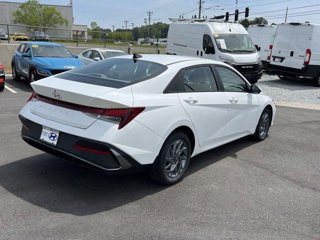 new 2024 Hyundai Elantra car, priced at $25,082