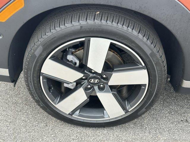 used 2025 Hyundai Santa Fe car, priced at $42,990