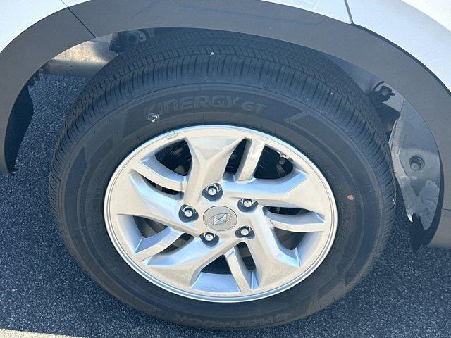 new 2025 Hyundai Venue car, priced at $21,650