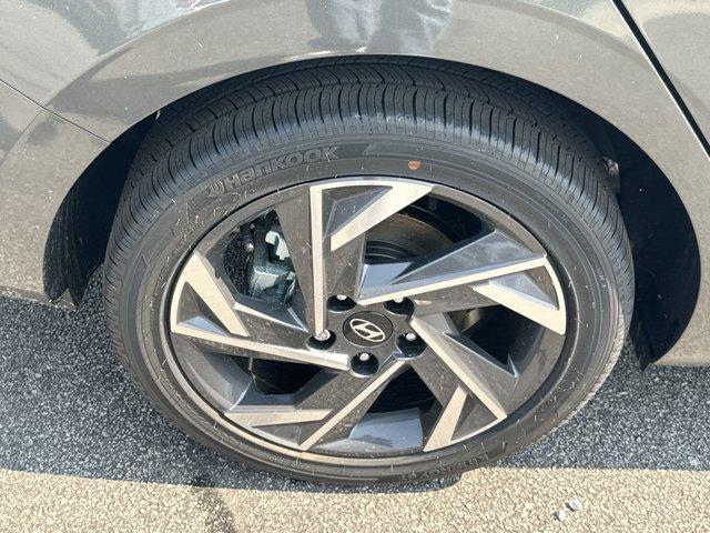new 2025 Hyundai ELANTRA HEV car, priced at $28,566