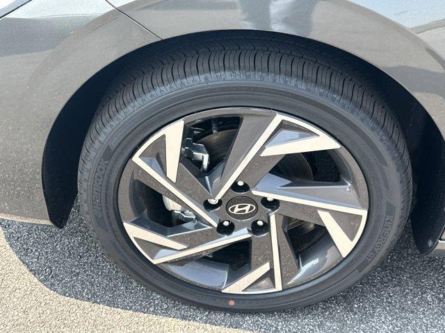 new 2025 Hyundai ELANTRA HEV car, priced at $28,566