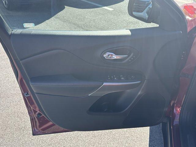 used 2019 Jeep Cherokee car, priced at $13,990