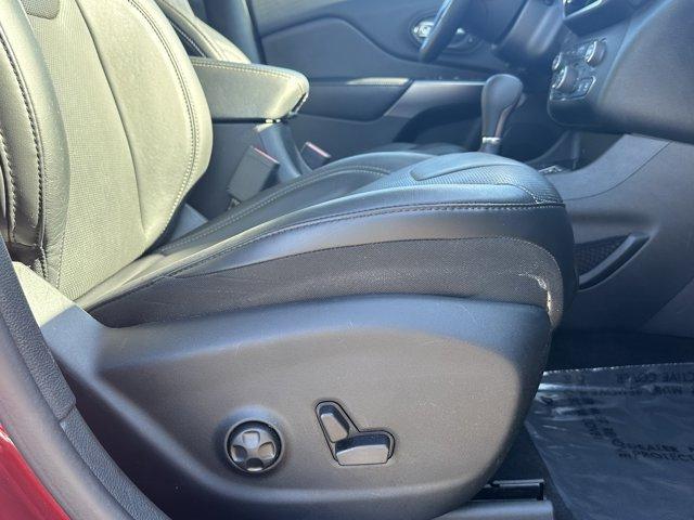 used 2019 Jeep Cherokee car, priced at $13,990