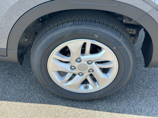 new 2025 Hyundai Venue car, priced at $22,315
