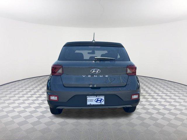 new 2025 Hyundai Venue car, priced at $22,315