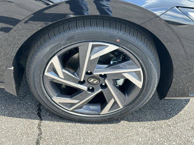 new 2025 Hyundai Elantra car, priced at $24,467