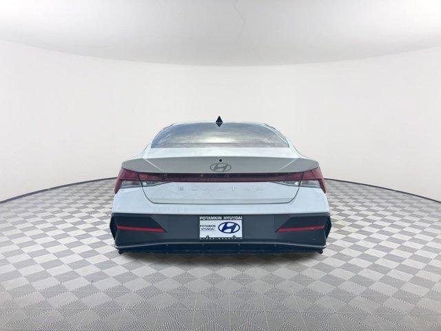 new 2025 Hyundai Elantra car, priced at $27,386