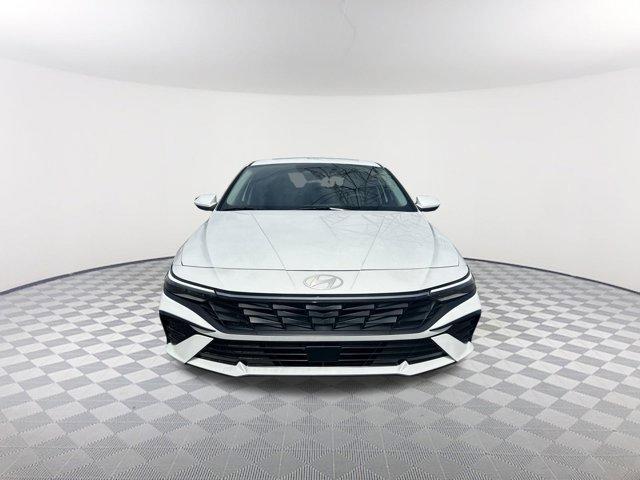 new 2025 Hyundai Elantra car, priced at $27,386